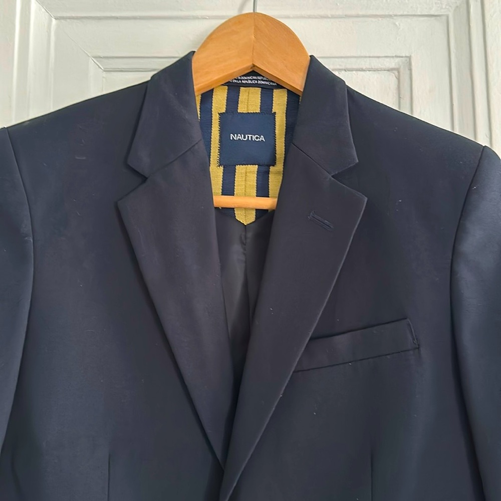 Boys Nautica Navy Blue Lined Blazer with Brass Buttons - Size 14 Regular - Picture 2 of 6